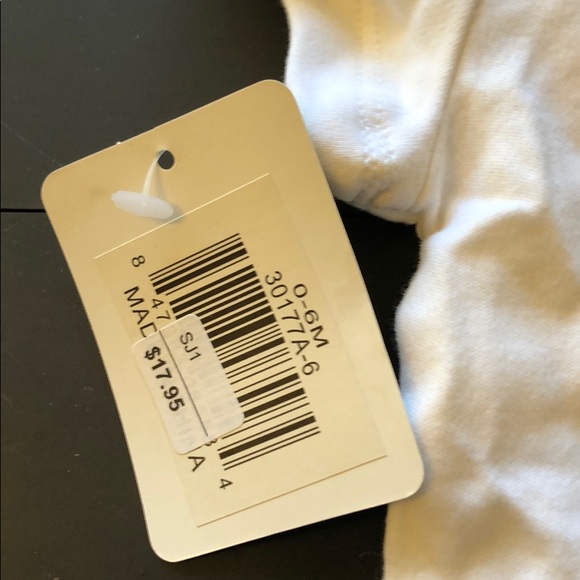 Beach baby onesie. - Picture 8 of 11